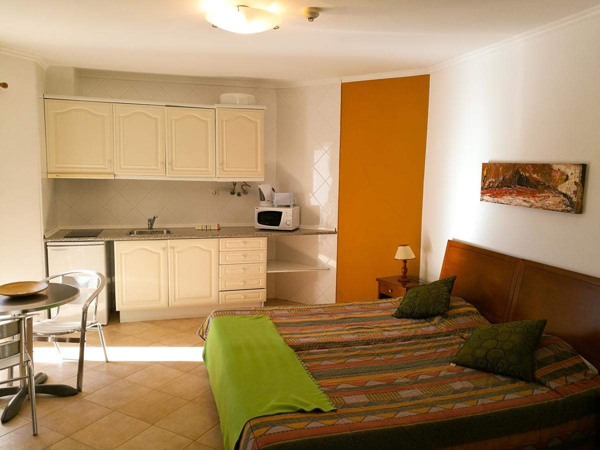 Porto Mos Residence ลากอส ภายนอก รูปภาพ